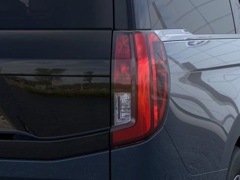 New 2025 Ford Expedition Max Active image 21