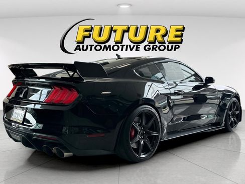 Certified 2020 Ford Mustang Shelby GT500 w/ Carbon Fiber Track Pack image 3