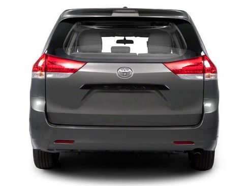 Used 2013 Toyota Sienna XLE w/ Entertainment Pkg AWD/4WD image 8