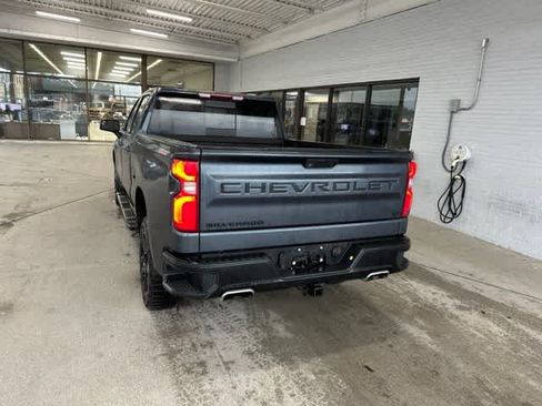 Used 2022 Chevrolet Silverado 1500 LT Trail Boss w/ Convenience Package II AWD/4WD image 19