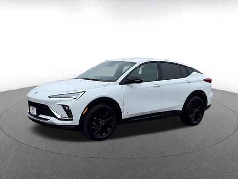 Used 2025 Buick Envista Sport Touring image 10