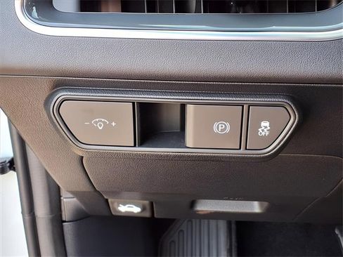 New 2025 Kia K4 GT-Line image 15