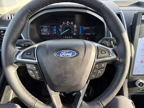 Used 2024 Ford Edge SEL w/ Convenience Package AWD/4WD image 36