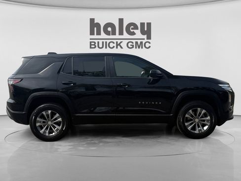 Used 2025 Chevrolet Equinox LT image 6