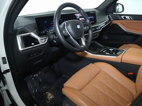 Certified 2024 BMW X5 xDrive40i w/ Parking Assistance Package image 18