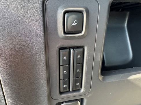 Used 2025 Ford Expedition Max Platinum AWD/4WD image 20
