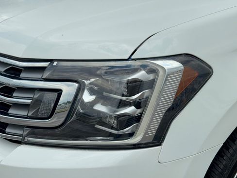 Used 2021 Ford Expedition Limited RWD image 12