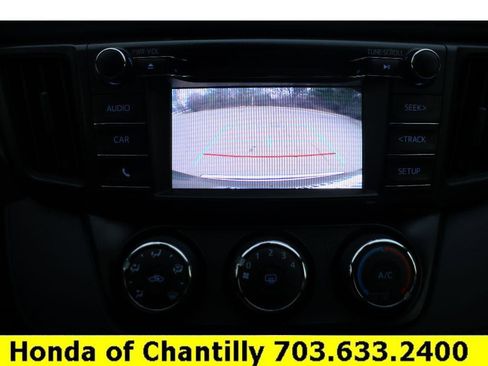 Used 2018 Toyota RAV4 LE image 16