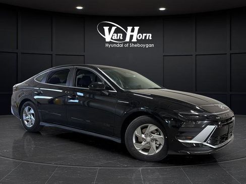 New 2026 Hyundai Sonata SE FWD image 1