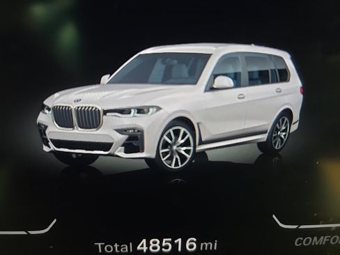 Certified 2022 BMW X7 xDrive40i w/ M Sport Package image 22