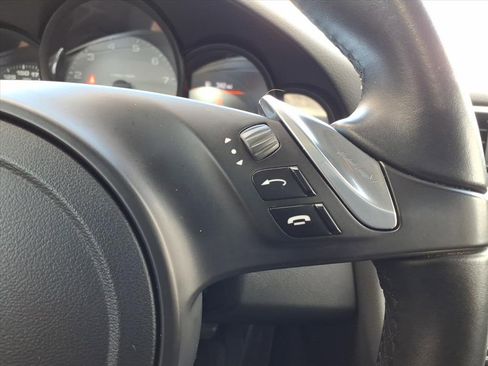 Used 2015 Porsche 911 Carrera S image 28