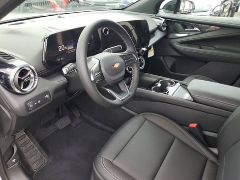 New 2025 Chevrolet Blazer EV LT image 29