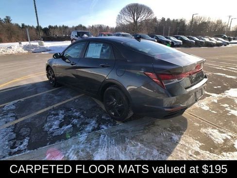 Used 2022 Hyundai Elantra SEL w/ Convenience Package image 4