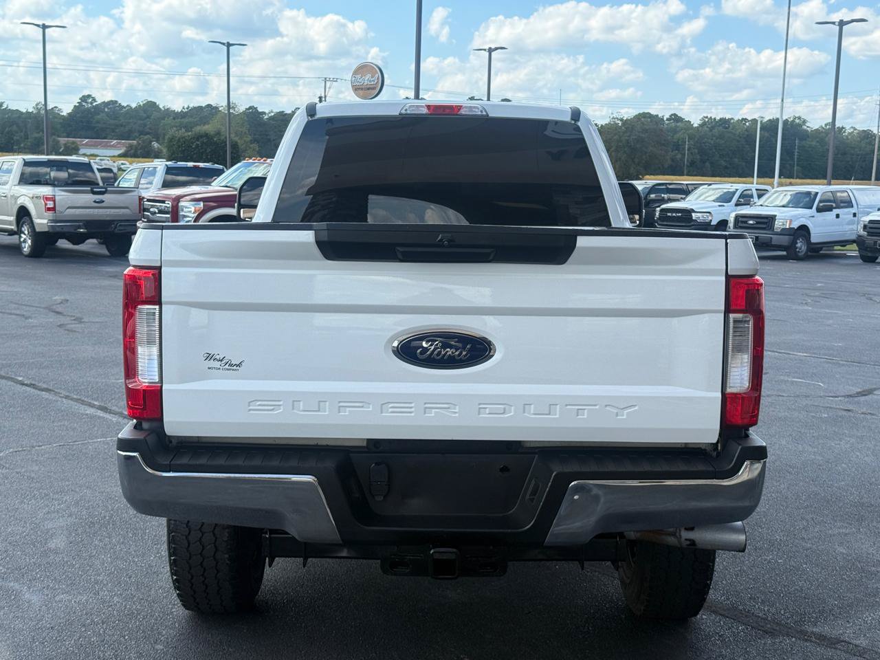 Used 2018 Ford F250 XLT AWD/4WD image 4