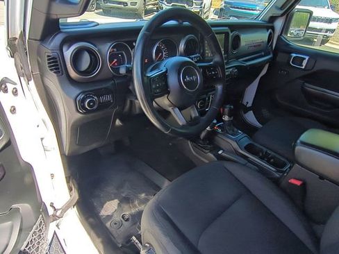 Used 2018 Jeep Wrangler Unlimited Sport S image 29