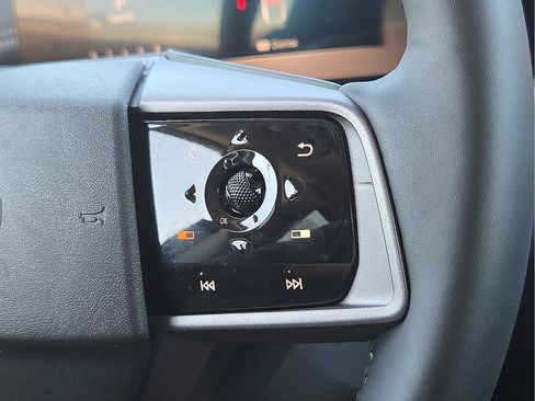 Used 2025 Nissan Murano SL AWD/4WD image 18