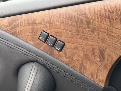 Certified 2023 Nissan Armada SL image 16