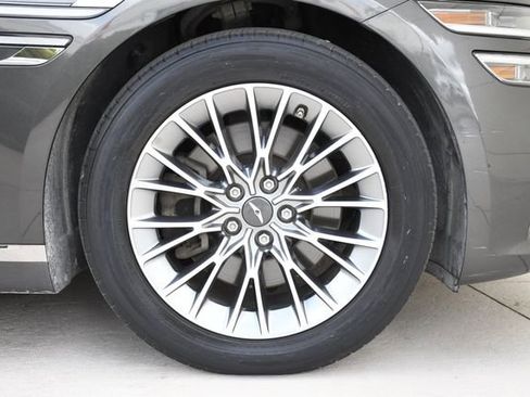 Used 2023 Genesis G80 2.5T image 36