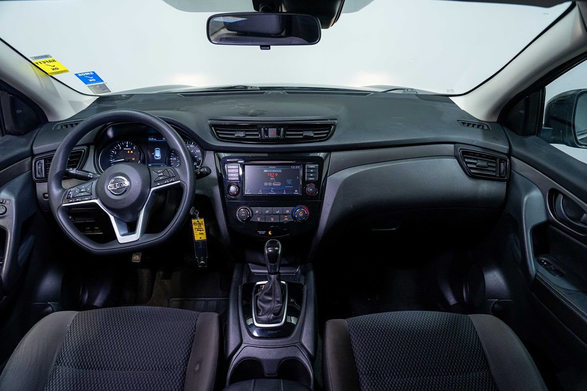 Used 2022 Nissan Rogue Sport S FWD image 12