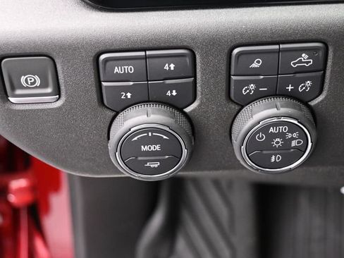 New 2025 Chevrolet Silverado 1500 RST w/ RST All Star Premium Package AWD/4WD image 29