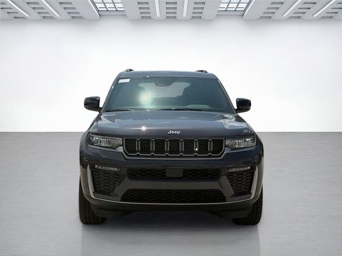 New 2026 Jeep Grand Cherokee L Limited RWD image 7