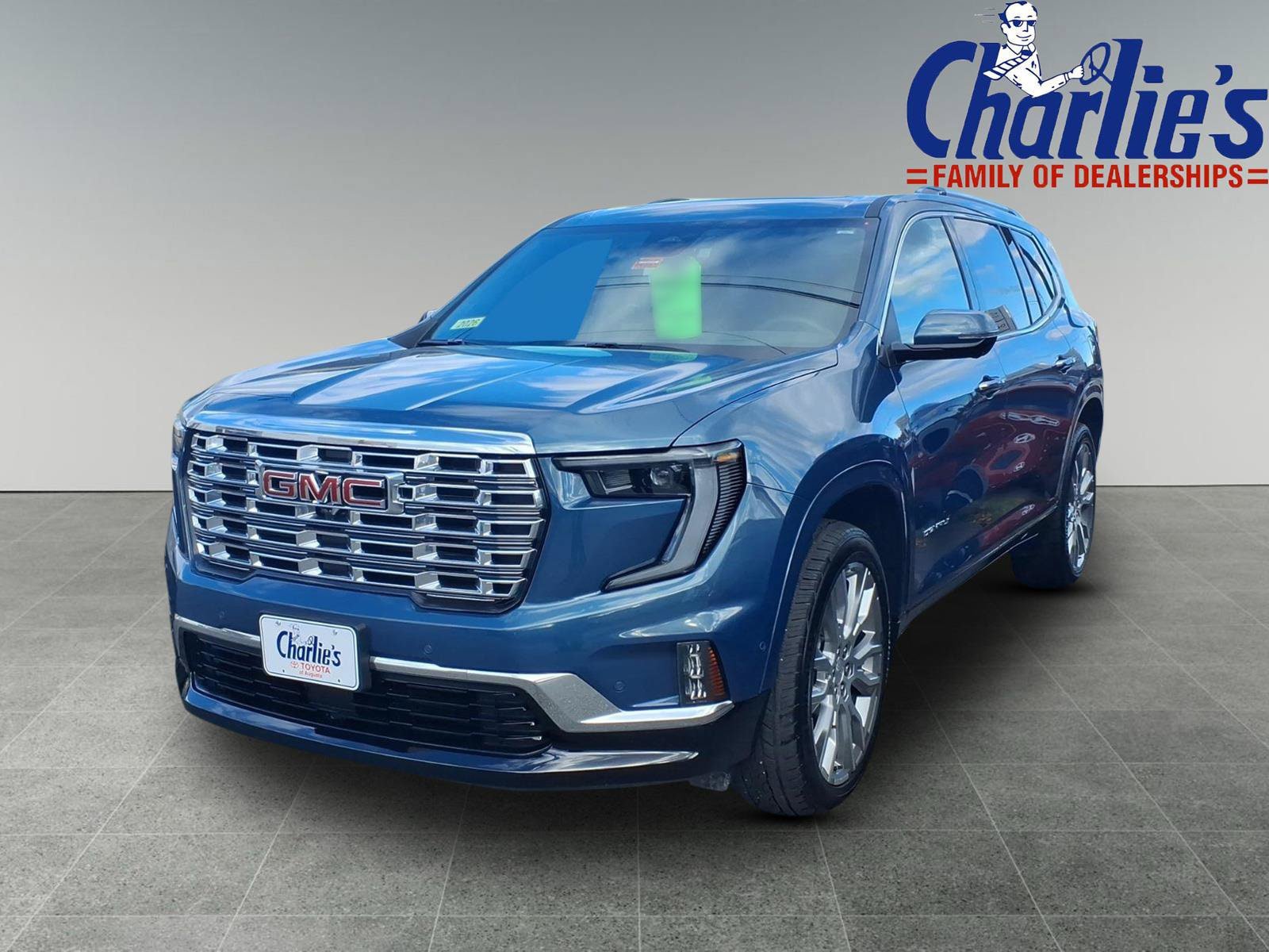 Used 2026 GMC Acadia Denali w/ Super Cruise Package AWD/4WD image 1