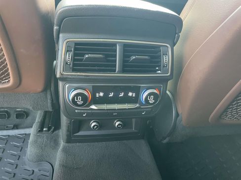 Used 2019 Audi Q7 3.0T Prestige w/ Prestige Package AWD/4WD image 14
