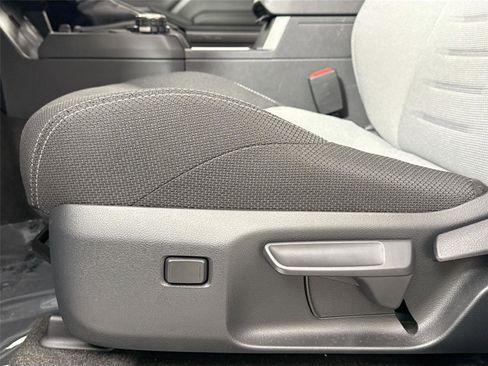 Certified 2025 Toyota 4Runner TRD Sport image 28