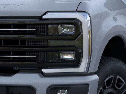 New 2026 Ford F250 Platinum AWD/4WD image 18