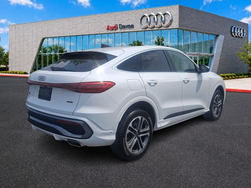 Used 2025 Audi Q5 Premium w/ Convenience Package AWD/4WD image 6