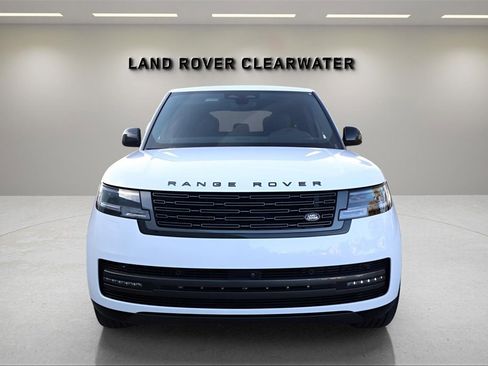 New 2025 Land Rover Range Rover SE image 8