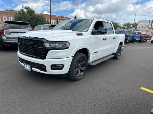 Used 2025 RAM 1500 Big Horn AWD/4WD image 6
