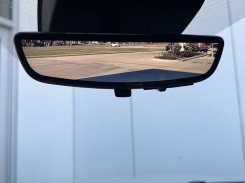 Used 2024 GMC Yukon Denali Ultimate image 32