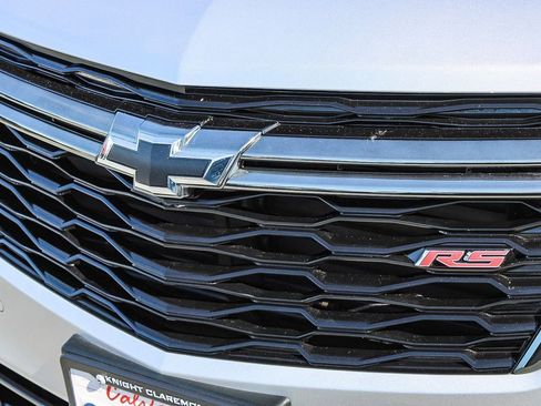 Used 2022 Chevrolet Equinox RS FWD image 6