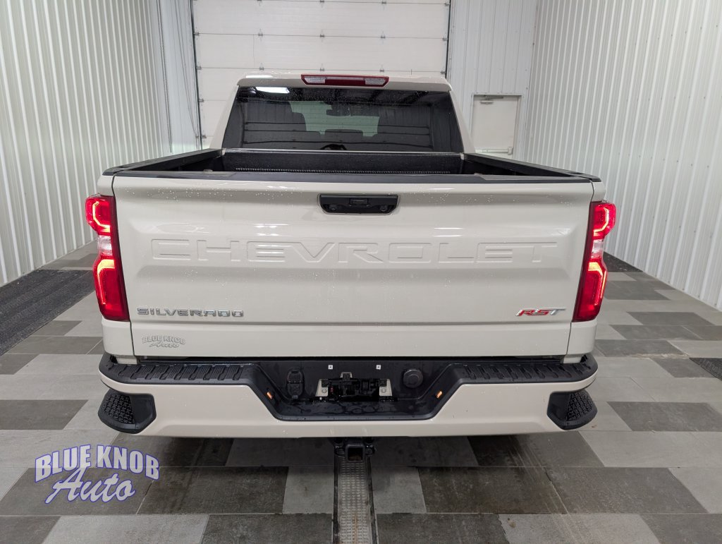 Used 2026 Chevrolet Silverado 1500 RST AWD/4WD image 4