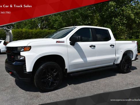 Used 2021 Chevrolet Silverado 1500 Custom Trail Boss AWD/4WD image 1