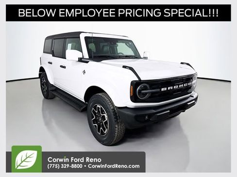 New 2026 Ford Bronco Outer Banks AWD/4WD image 1