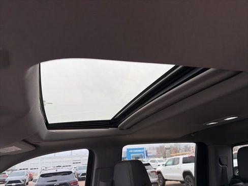 Used 2023 GMC Sierra 1500 Denali w/ Denali Reserve Package image 33