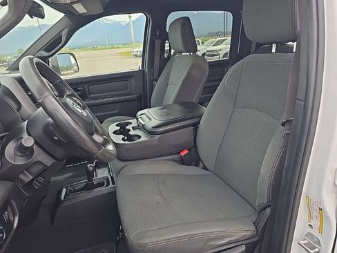 Used 2022 RAM 3500 Tradesman image 16