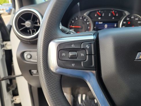 Used 2022 Chevrolet Blazer LT FWD image 22