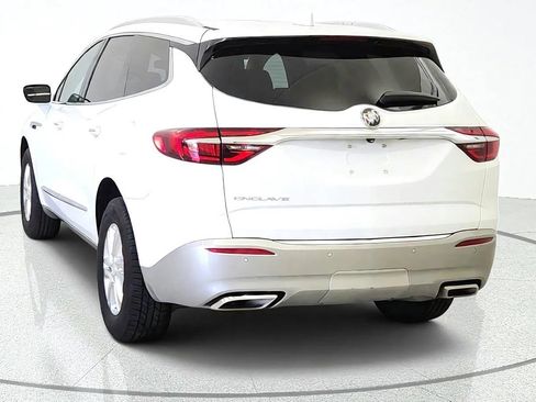 Used 2021 Buick Enclave Essence FWD image 7