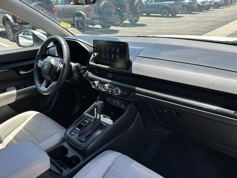 Used 2025 Honda CR-V EX-L image 16