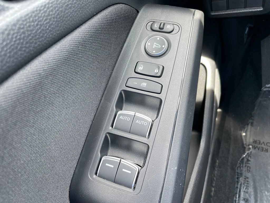 Used 2025 Honda Civic Sport image 20