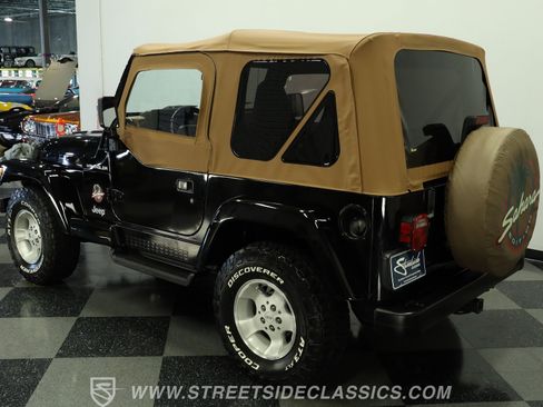 Used 2000 Jeep Wrangler Sahara AWD/4WD image 7