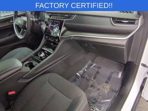 Certified 2025 Jeep Grand Cherokee Laredo X w/ Luxury Tech Group I AWD/4WD image 37