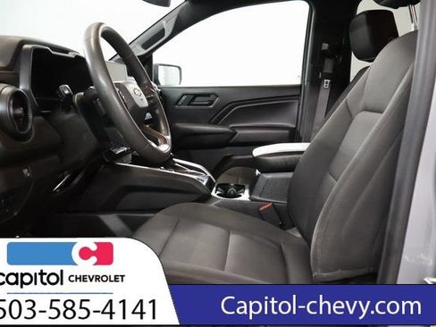 Used 2024 Chevrolet Colorado Trail Boss w/ Advanced Trailering Package AWD/4WD image 13
