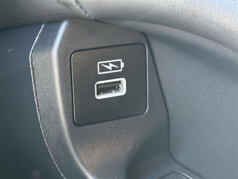 Certified 2023 Honda HR-V LX image 26