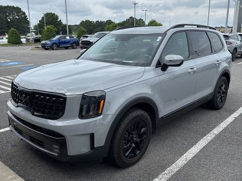 Used 2024 Kia Telluride SX Prestige X-Pro AWD/4WD image 7