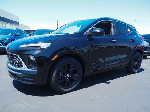 New 2025 Buick Encore GX Sport Touring w/ Advanced Technology Package image 2