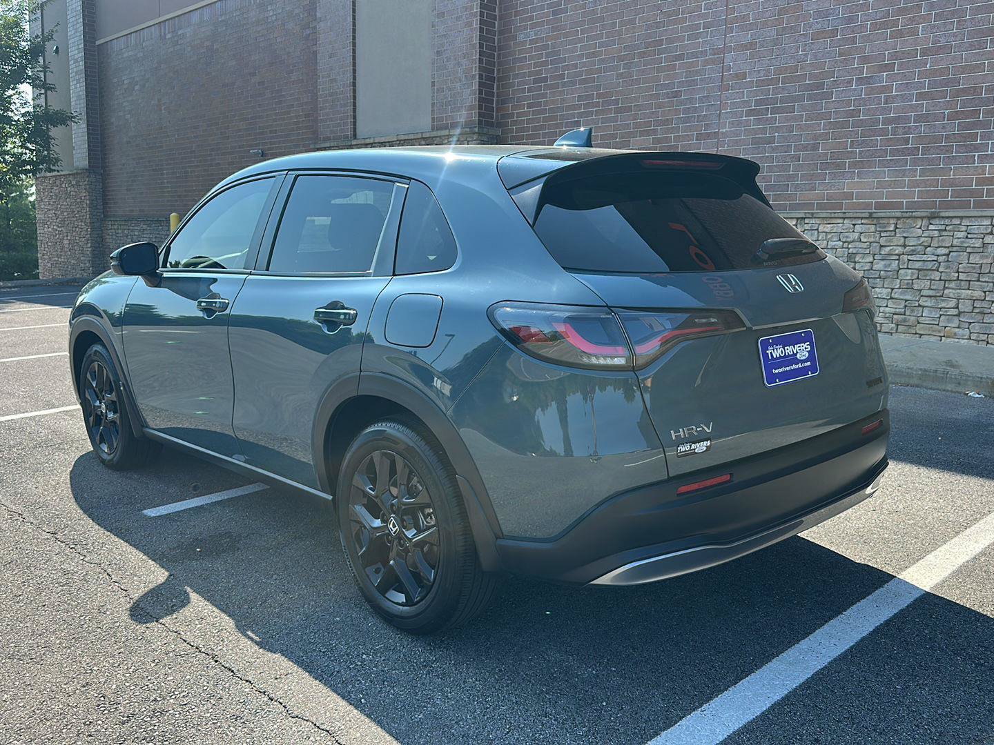 Used 2024 Honda HR-V Sport image 3